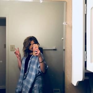 Meet your Posher, Abigail